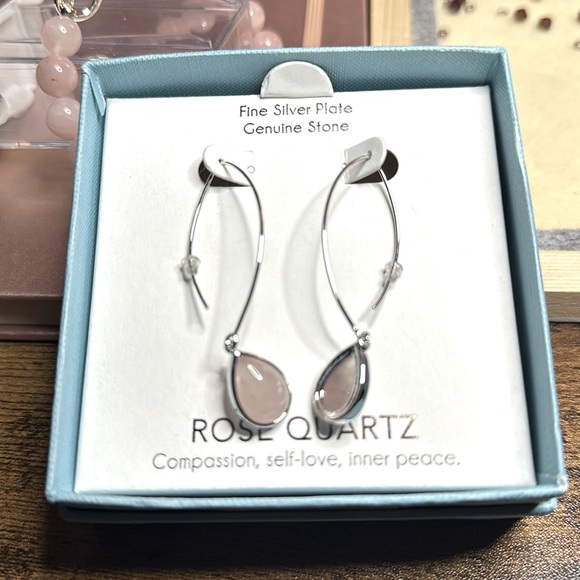 Jewelry - Genuine stone earrings